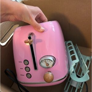 Pink toaster